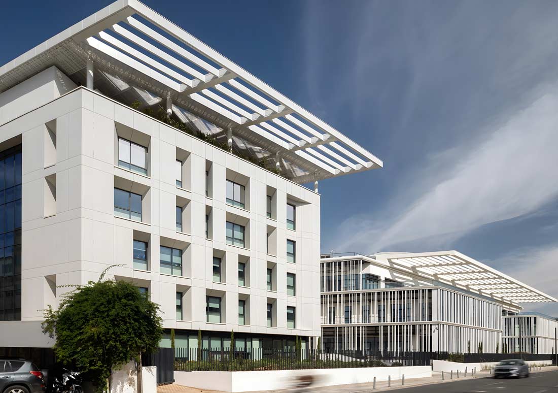L'Evoluzione delle Facciate Ventilate in Fibrocemento: Innovazione, Ottimizzazione e Rilievo 3D per la gestione efficiente e sostenibile del cantiere