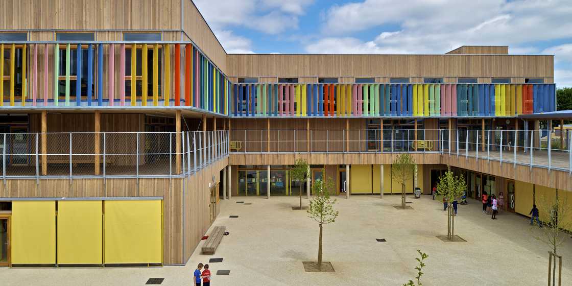 Edilizia scolastica in legno CLT( Cross Laminated Timber)Salubrità, resistenza al fuoco e acustica