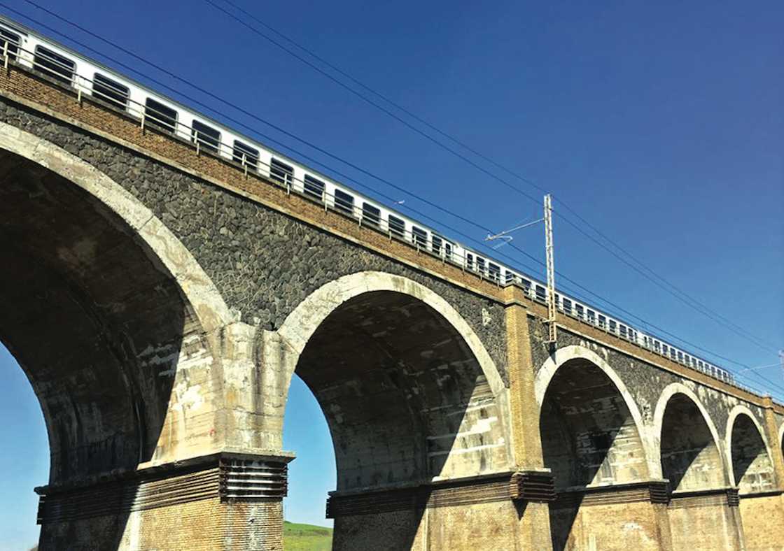 Consolidamento e manutenzione di infrastrutture ferroviarie e stradali. Soluzioni per la manutenzione e il consolidamento