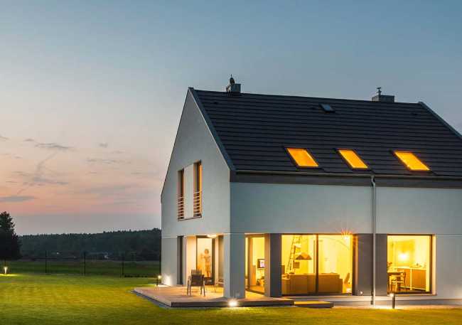 Efficienza energetica nell'involucro edilizio. Serramenti, frangisole e sistemi oscuranti nel progetto degli edifici sostenibili