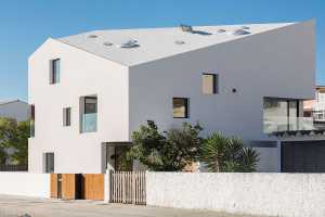 Maison Source : deux maisons, une seule âme