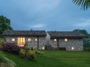 Les Étables, quand la ruine devient refuge contemporain