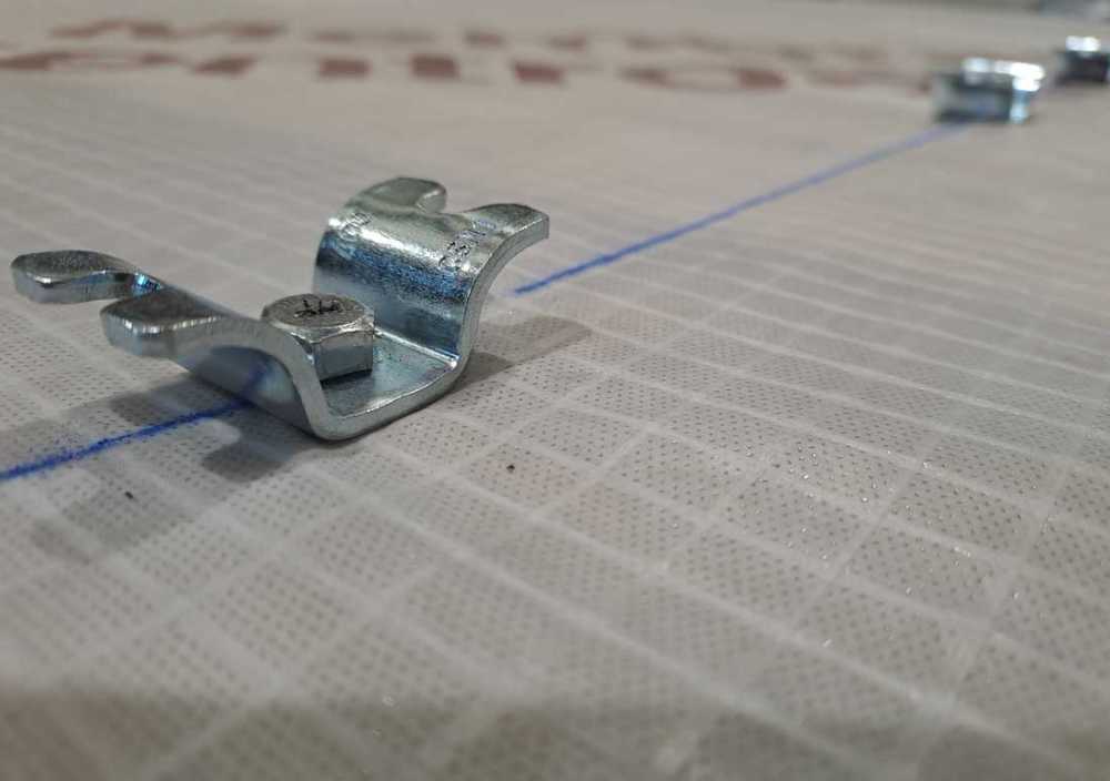 Consolidamento e rinforzo dei solai esistenti in basso spessore: problematiche, tecniche di consolidamento e normativa