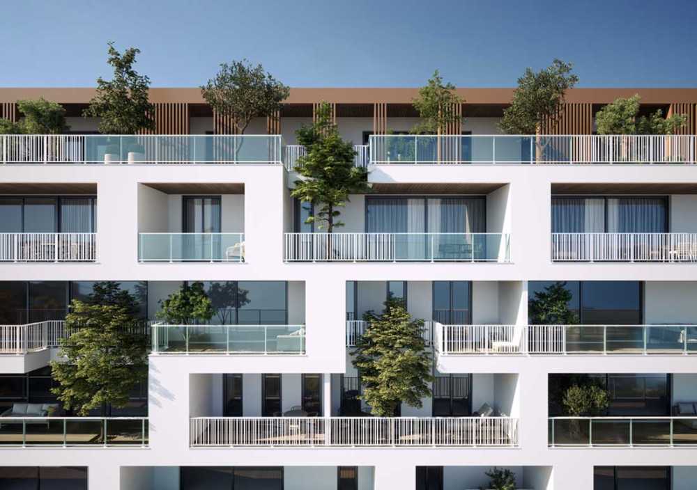 La riqualificazione di balconi: Il parapetto come nodo di facciata. Riduzione dei rischi e responsabilità progettuali