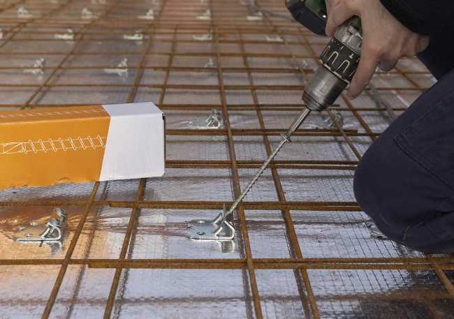 Il rinforzo strutturale dei Solai in legno: normativa, soluzioni tecniche e case history