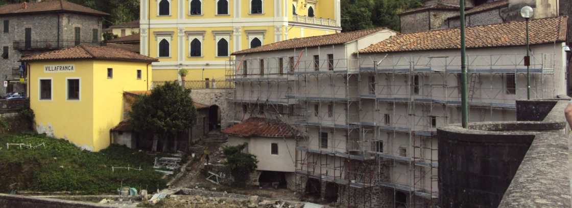 Facade of a building under renovation with Ferri products